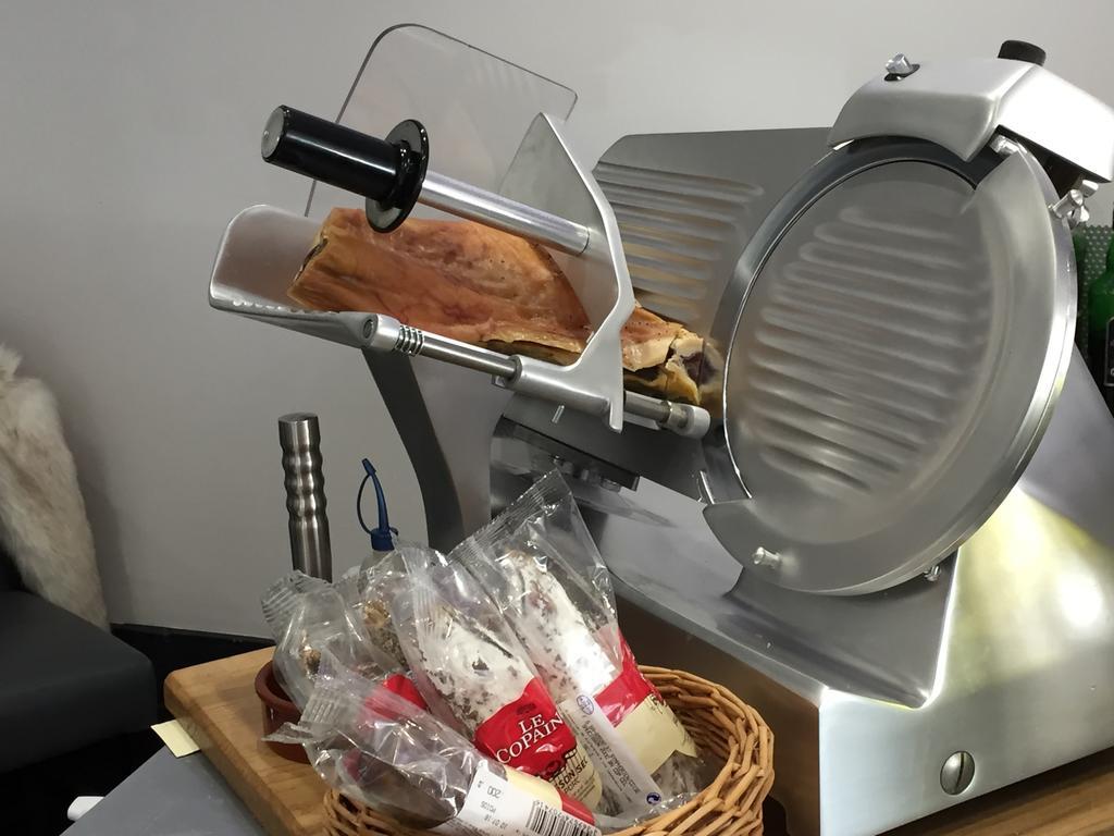 Hostellerie Normande Улгат Екстериор снимка